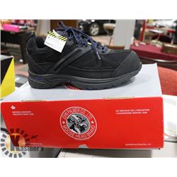 JOHN PALMER MOOSE HEAD ST. TOE RUNNING SHOE;