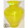 Image 1 : YELLOW GLASS VASE