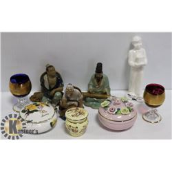 FLAT OF ASSORTED ESTATE ORNAMENTS