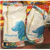Image 1 : TWO 16KG BAGS OF ACTR1UM HOLISTIC CHICKEN AND