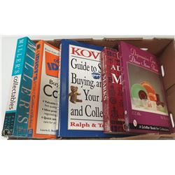 FLAT OF ESTATE BOOKS ON ANTIQUES AND COLLECTIBLES