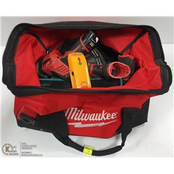 RED MILWAUKEE TOOL BAG  INCL. ZICRON STUD SENSOR