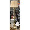 Image 1 : LOT OF 3 ESTATE LAMPS