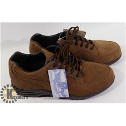 NEW PROPET BRAND FOUR SEASONS WALKER SHOES -