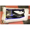 Image 1 : BEAUTYREST BLACK 2 PK LUXURIOUS PILLOWS SIZE: KING