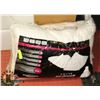 Image 1 : BEAUTYREST BLACK 2 PK  LUXURIOUS PILLOWS SZ: QUEEN