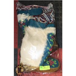 PAIR OF BEADED MOCCASINS, LINED