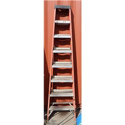 8 FOOT ORANGE FIBREGLASS LADDER