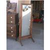 Image 1 : Large Oak Stand with Beveled Glass Mirror  #1268374