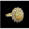 Image 1 : 3.01 ctw Opal and Diamond Ring - 14KT Yellow Gold