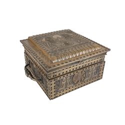 THE MUMMY RETURNS (2001) - Bracelet of Anubis Chest