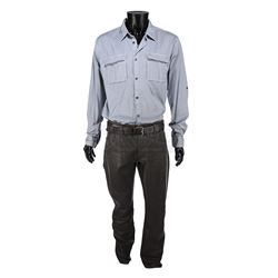 PASSENGERS (2016) - Jim Preston's (Chris Pratt) Shirt, Trousers and Belt