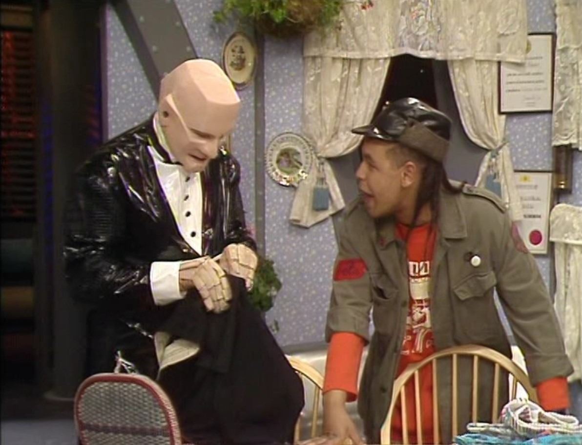 RED DWARF (TV SERIES,1988-) - Kryten's (David Ross) Butler Costume