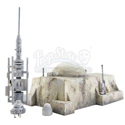 STAR WARS: A NEW HOPE - SPECIAL EDITION (1997) - Screen-matched Obi-Wan Kenobi's (Alec Guinness) Hom