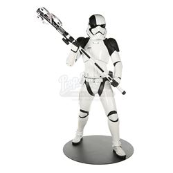 STAR WARS: THE LAST JEDI (2017) - Promotional First Order Executioner Stormtrooper 1:1 Display