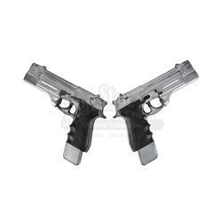 UNDERWORLD: AWAKENING (2012) - Selene's (Kate Beckinsale) Stunt Pistols