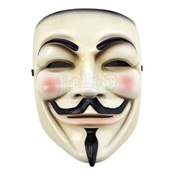 V FOR VENDETTA (2005) - V's (Hugo Weaving) Guy Fawkes Mask