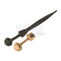 EXODUS: GOD AND KINGS (2014) - Moses' (Christian Bale) Training Sword and Ramses' (Joel Edgerton) Sw