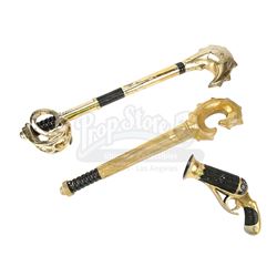 FLASH GORDON (1980) - Pair of Hawkman Clubs and Pistol