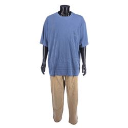 HULK (2003) - Bruce Banner's (Eric Bana) T-Shirt and Trousers