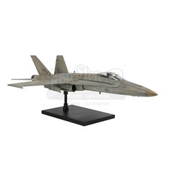 INDEPENDENCE DAY (1996) - Model Miniature F/A-18 Fighter Jet