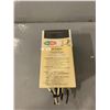 Image 4 : MITSUBISHI FR-E520-0.1K  FREQROL E500 INVERTER