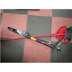 NEW VILEDA BROOM AND DUSTPAN & FISKARS WEED