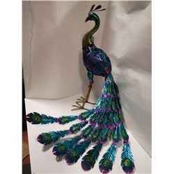 26 INCH DECORATIVE METAL GARDEN PEACOCK