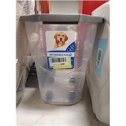 INCREDIBLE PETS CLEAR FOOD DISH ON WHEELS