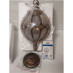DECORATIVE GLOBE LIGHT FIXTURE