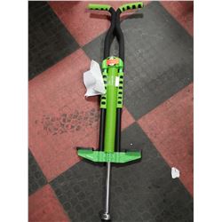 FLYBAR MASTER POGO STICK FOR AGES 9 AND UP