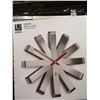 Image 1 : 12" RIBBON WALL CLOCK