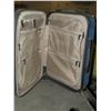Image 2 : Suitcase