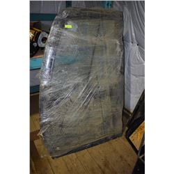 FT.MAC: NEW JOHN DEERE 270 EXCAVATOR CAB DOOR