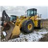 Image 3 : STURG.CNTY: 2001 NEW HOLLAND LW230 LOADER,