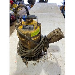 FT.MAC: WACKER NEUSON 2” SUBMERSIBLE PUMP, 1/2HP,