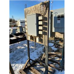 FT.MAC: TEMPORARY POWER PANEL C/W TEN 120 VOLT,
