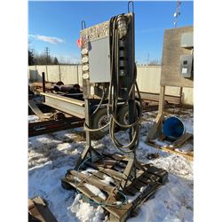 FT.MAC: TEMPORARY POWER PANEL C/W 10 120VOLT, 15