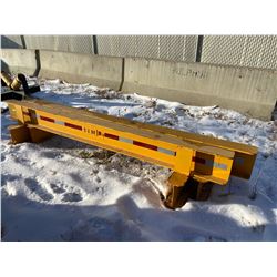 FT.MAC: LOT OF 2 EQUIPMEMT STANDS, 120" X 21"