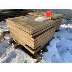 FT.MAC: ASSORTED CONCRETE PATIO BLOCKS