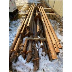 FT.MAC: LOT OF 14 ASSORTED SCREW PILES & PIPE, 7"