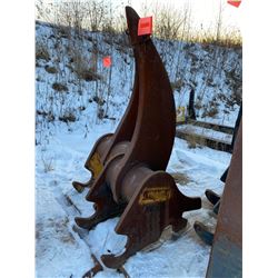 FT.MAC: JOHN DEERE 300 SERIES RIPPER TOOTH