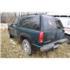 Image 8 : STURG.CNTY: 1995 GMC YUKON SL, 5.7L GAS ENGINE