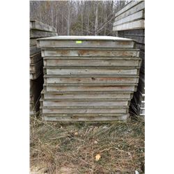 STURG.CNTY: LOT OF 11 PARTITION WALLS, 4’ X 8’ X 4”