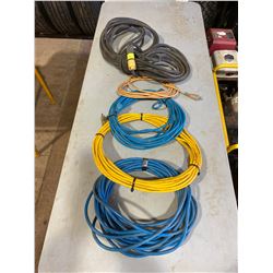 FT.MAC: LOT OF 5 ASSORTED EXTENSION CORDS