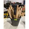 Image 1 : FT.MAC: LOT OF 39 SNOW BRUSHES