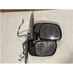 FT.MAC: PAIR OF FORD F150 MIRRORS - FULL FUNCTION
