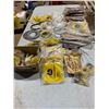 Image 2 : FT.MAC: LOT OF ASSORTED JOHN DEERE GASKETS, SHIMS,