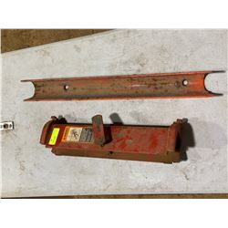 FT.MAC: PAIR OF HD EQUIPMENT HYDRAULIC RAM SAFETY