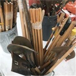 FT.MAC: ASSORTED BROOMS, SHOVELS, SCRAPERS